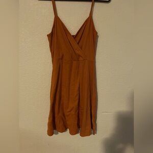 Women’s strapless dress